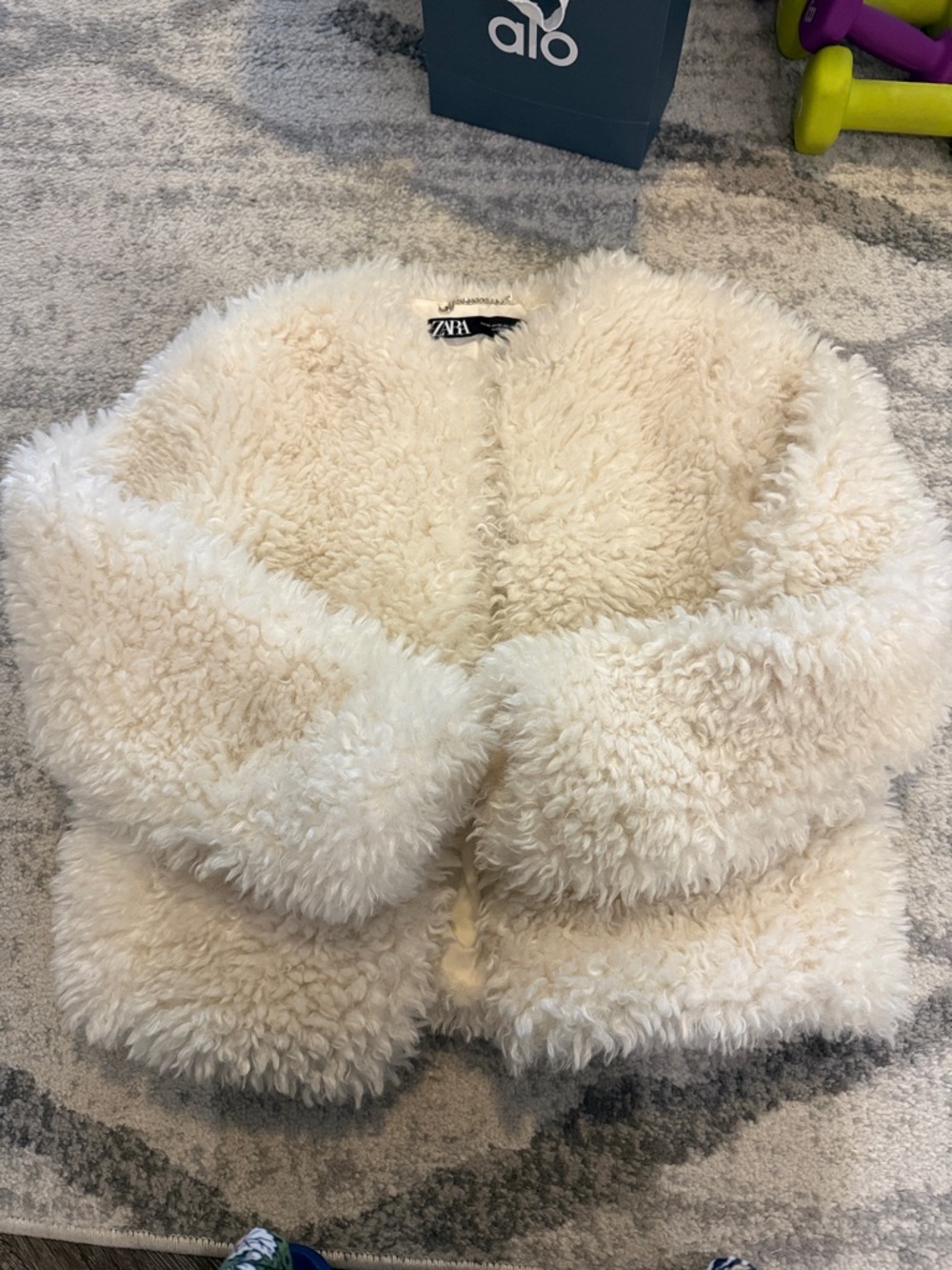 ZARA  Cream Faux Shearling Puffer Jacket